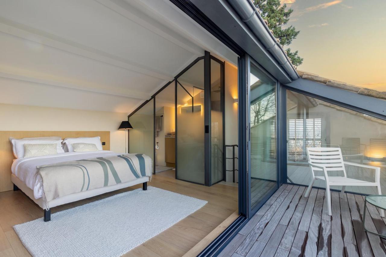 Magnifique maison au Cœur du Vieux Village de Mougins, vue sur les Alpes du Sud Extérieur photo
