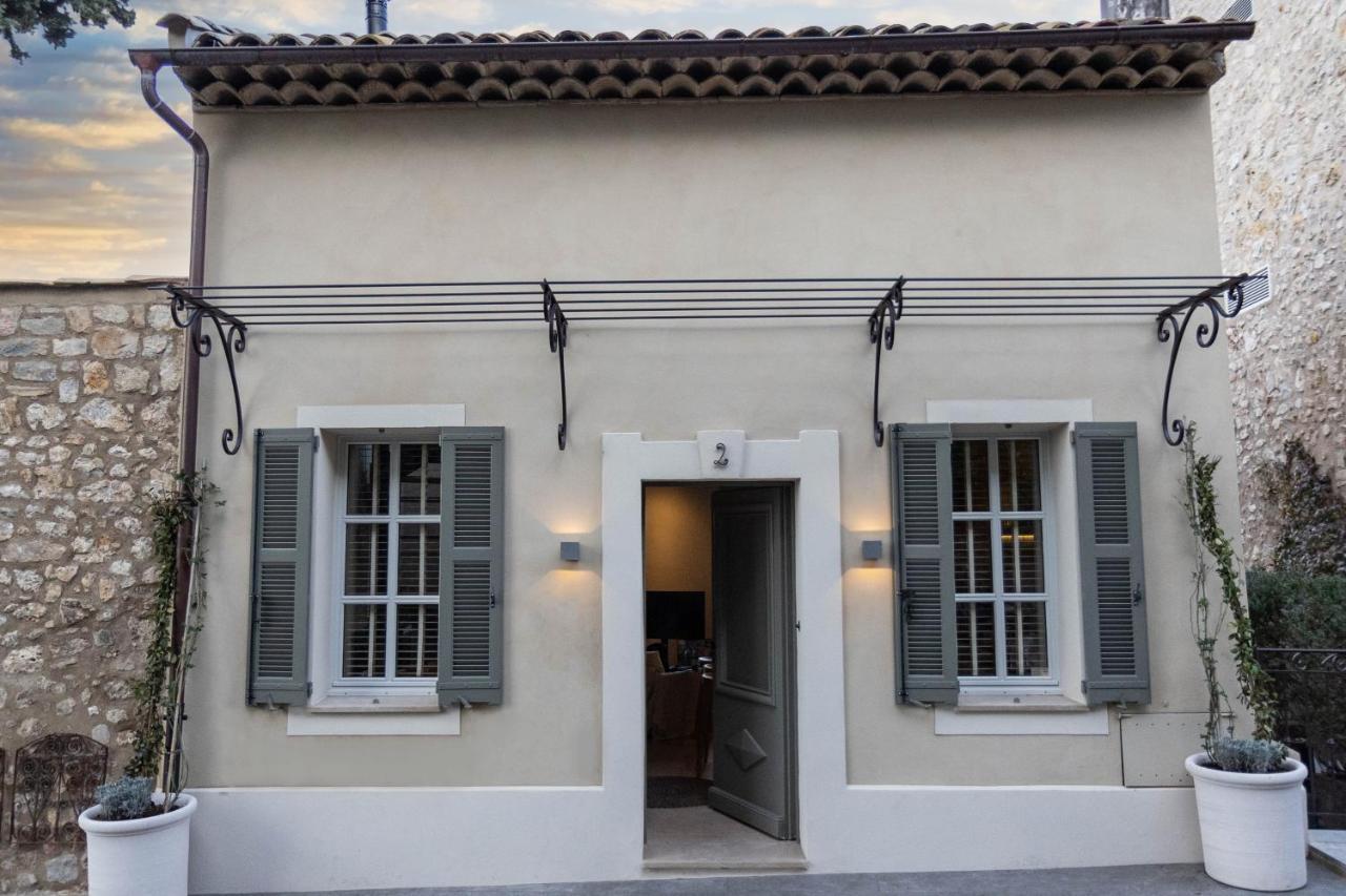 Magnifique maison au Cœur du Vieux Village de Mougins, vue sur les Alpes du Sud Extérieur photo
