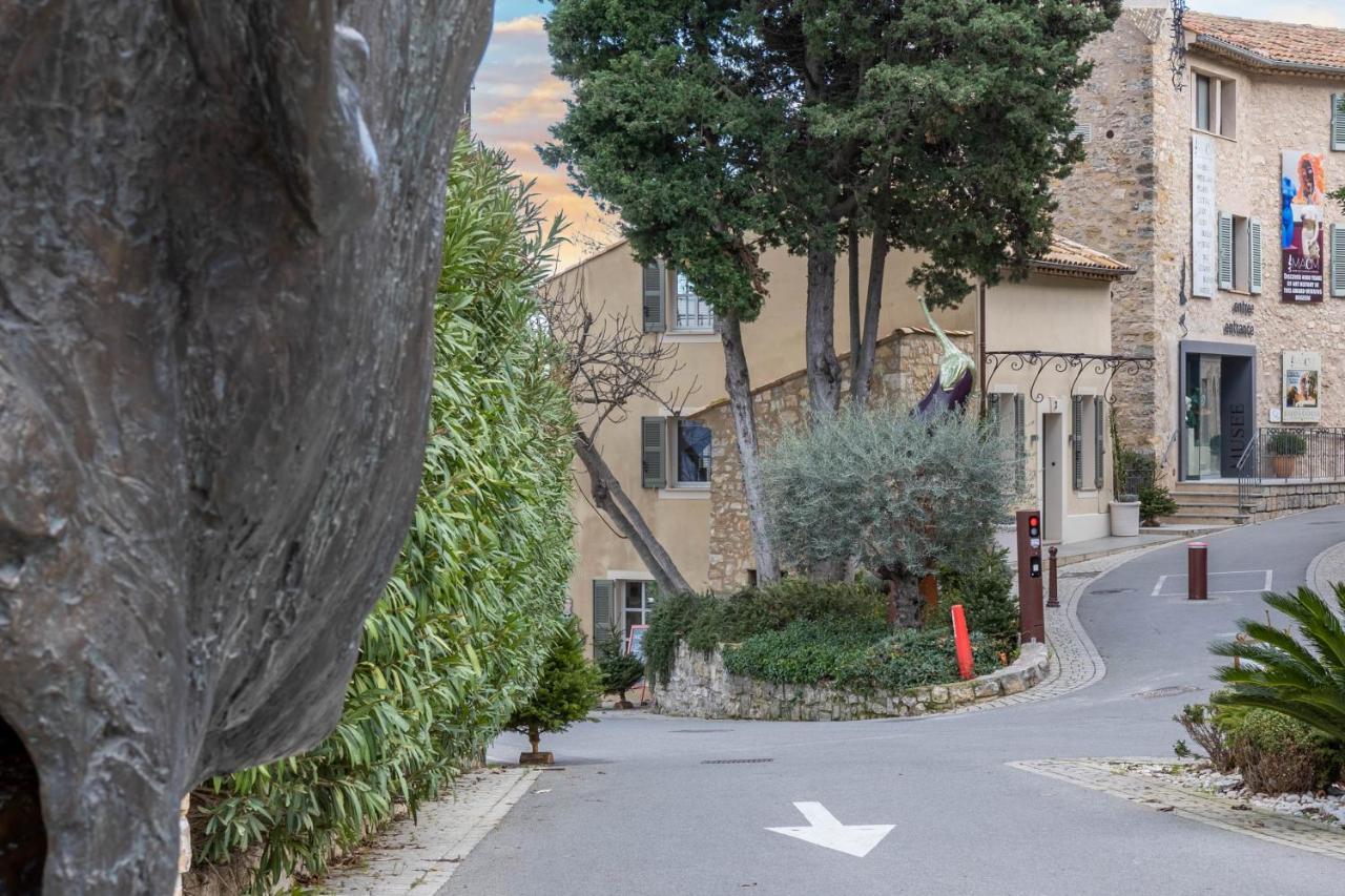 Magnifique maison au Cœur du Vieux Village de Mougins, vue sur les Alpes du Sud Extérieur photo